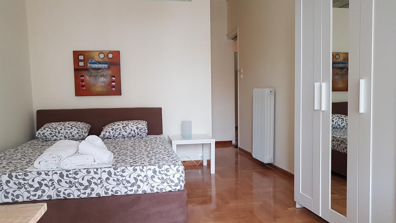 Menta Errathens Apartment - Athens Center, 5 Bd, 2 Bath エクステリア 写真