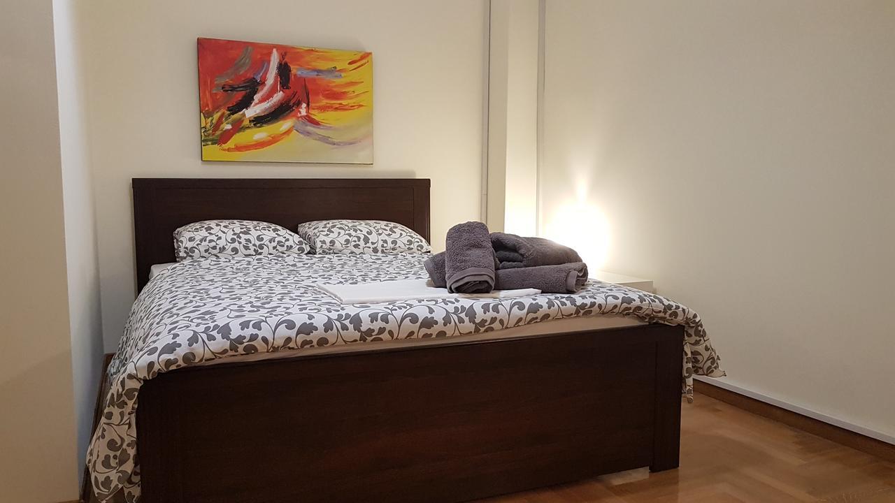 Menta Errathens Apartment - Athens Center, 5 Bd, 2 Bath エクステリア 写真